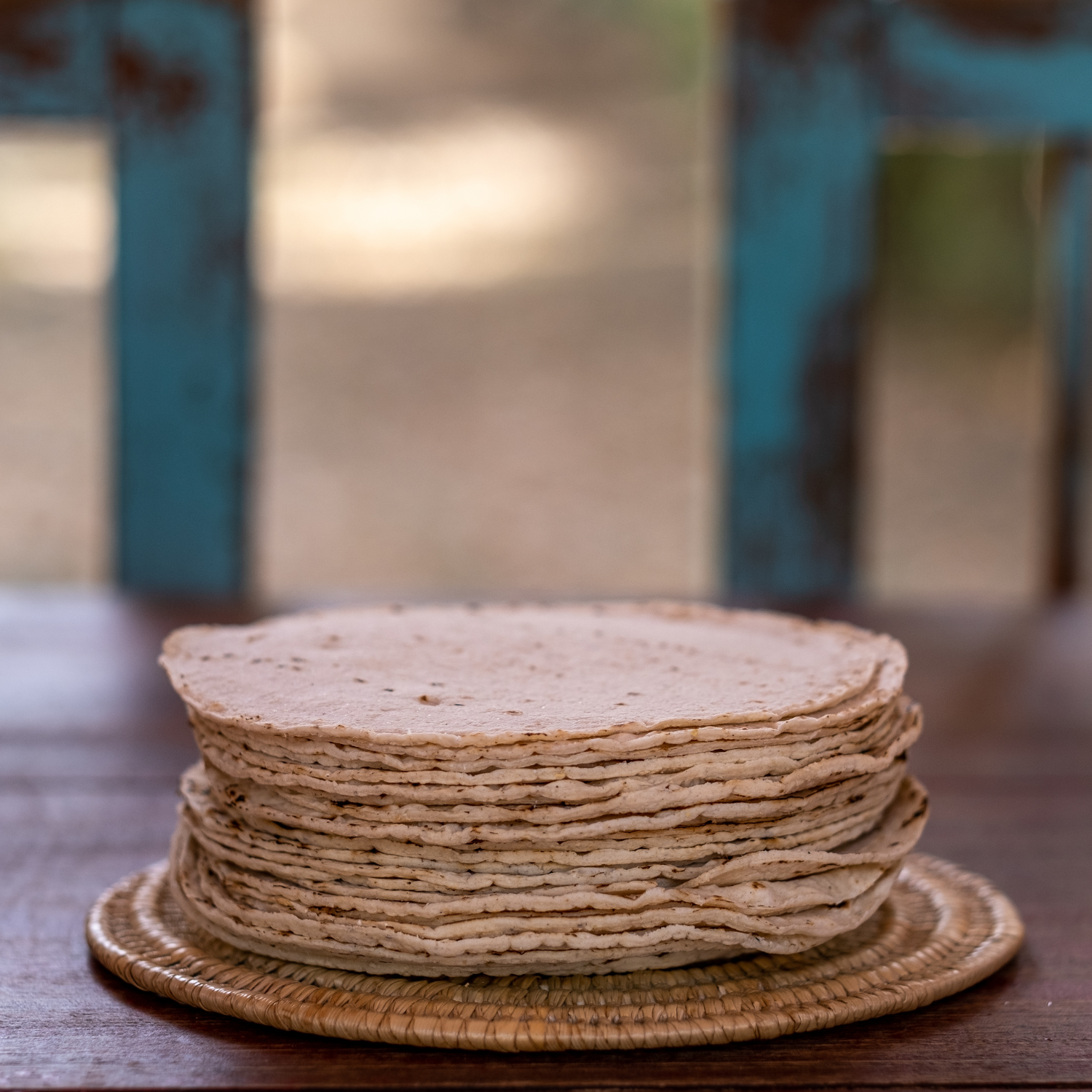 Harina de Maíz Nixtamalizada 1.8kg – Ideal para Tortillas, Tamales y Recetas Mexicanas – Masa Lista para Preparar